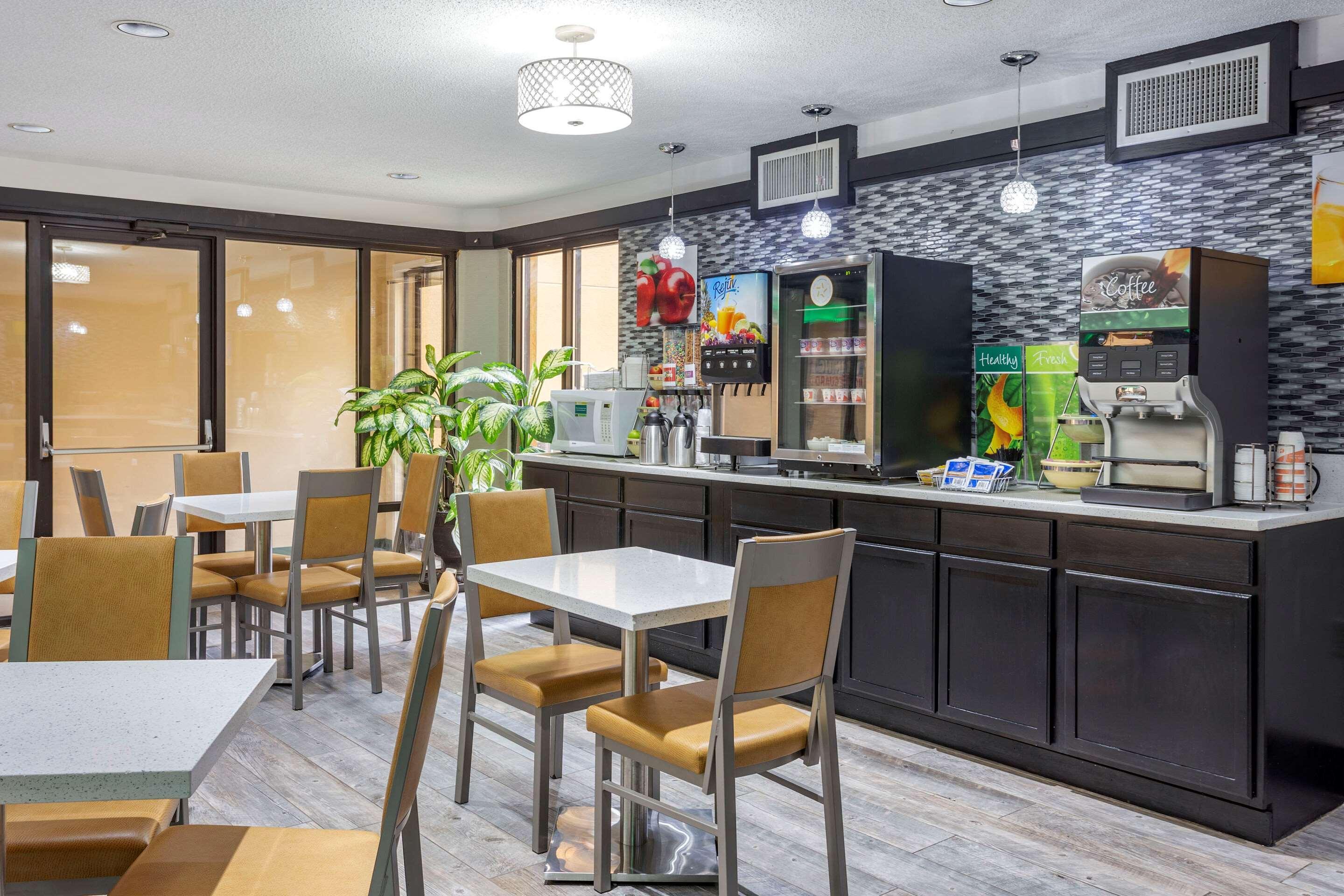 Quality Inn St Robert - Ft Leonard Wood Сент-Роберт Экстерьер фото